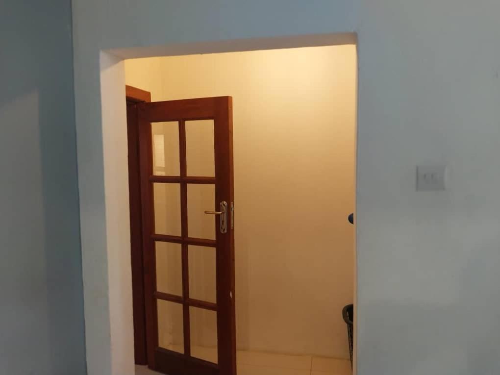 Emmrose Apartments Chingola Buitenkant foto